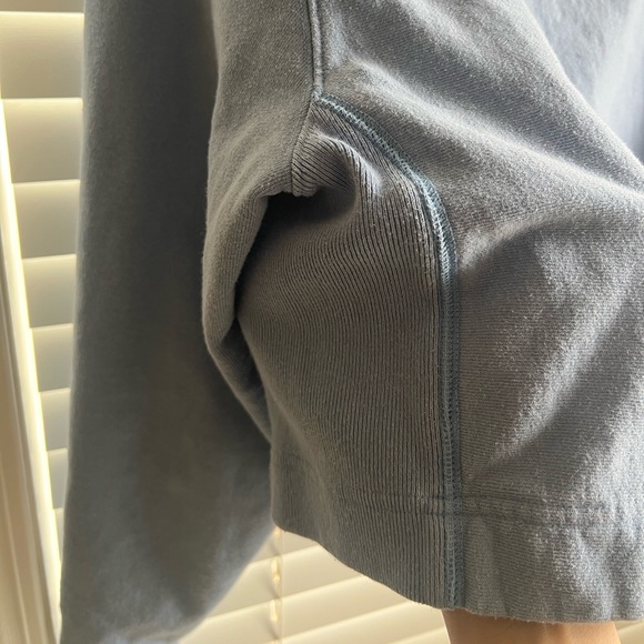 PINK Blue Cropped Crewneck - Picture 3 of 4